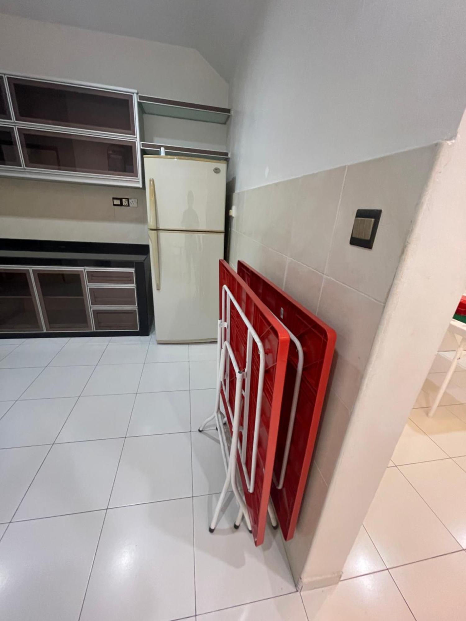 Setia 9 Austin Near Longsing Yijia Helixuan New Cathay Restaurant Rumah percutian *